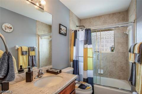 1915 NE 23rd Ave, Cape Coral FL - photo 16 of 29