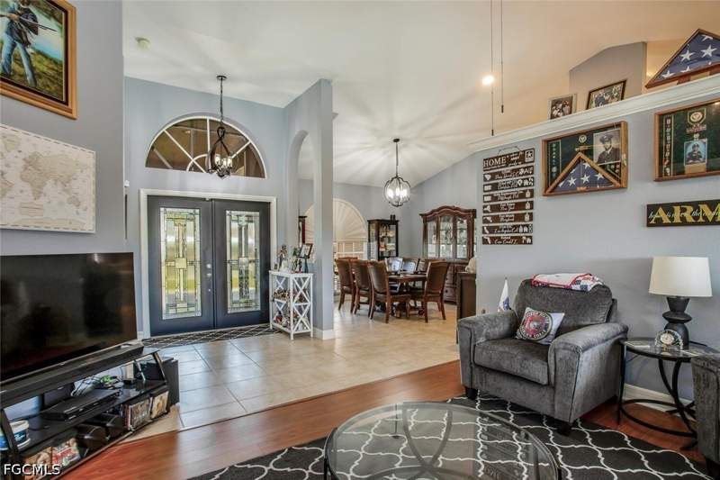 4 bedroom SingleFamilyResidence at 1915 NE 23rd Ave, Cape Coral, Cape Coral — photo 3