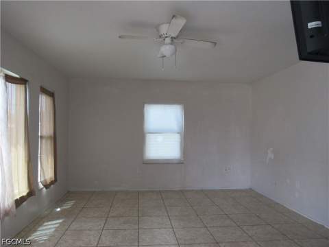 2365 Canal St, Fort Myers FL - photo 10 of 13