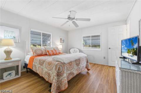 726 Knotty Pine Cir, North Fort Myers FL - photo 18 of 28