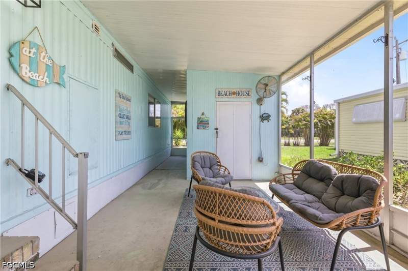 2 bedroom ManufacturedHome at 726 Knotty Pine Cir, Forest Park Mobile Home, North Fort Myers — photo 4