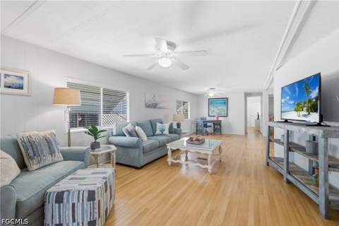 726 Knotty Pine Cir, North Fort Myers FL - photo 8 of 28