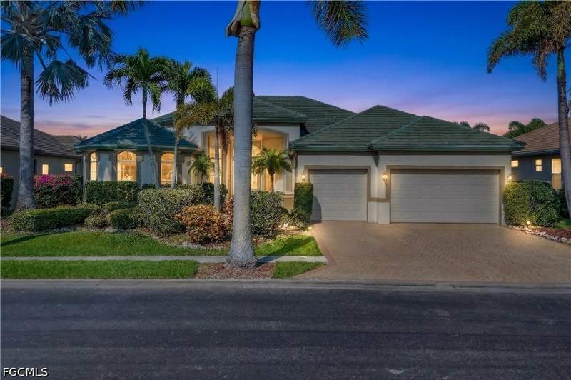 3 bedroom SingleFamilyResidence at 15930 Catalpa Cove Dr, Catalpa Cove, Fort Myers — photo 2