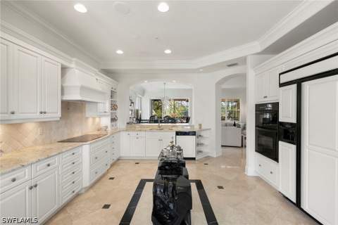 2642 Bolero Dr 5-2, Naples FL - photo 9 of 33