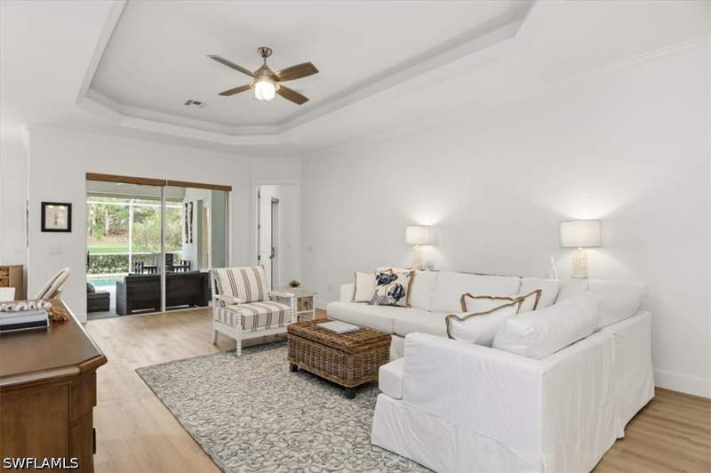 3 bedroom SingleFamilyResidence at 3603 Grand Cypress Dr, Bradford Lakes, Naples — photo 4