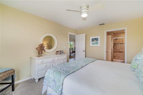 1160 Sarah Jean Cir D204, Naples FL - photo 20 of 36