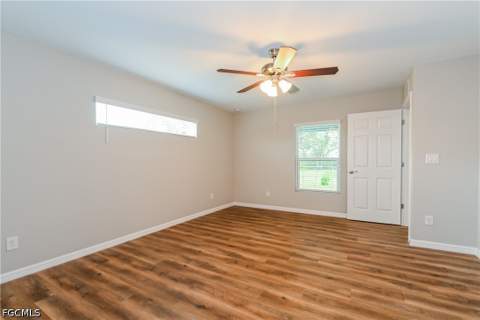 719 SW 13th Ter, Cape Coral FL - photo 14 of 15