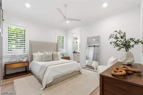 1064 13th St N, Naples FL - photo 13 of 46