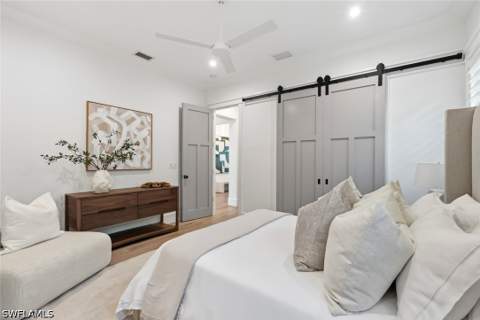 1064 13th St N, Naples FL - photo 14 of 46