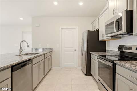 3600 NE 20th Pl, Cape Coral FL - photo 10 of 47