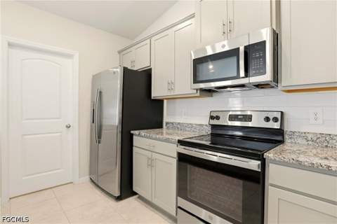 3600 NE 20th Pl, Cape Coral FL - photo 12 of 47