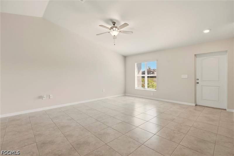 4 bedroom SingleFamilyResidence at 3600 NE 20th Pl, Cape Coral, Cape Coral — photo 3