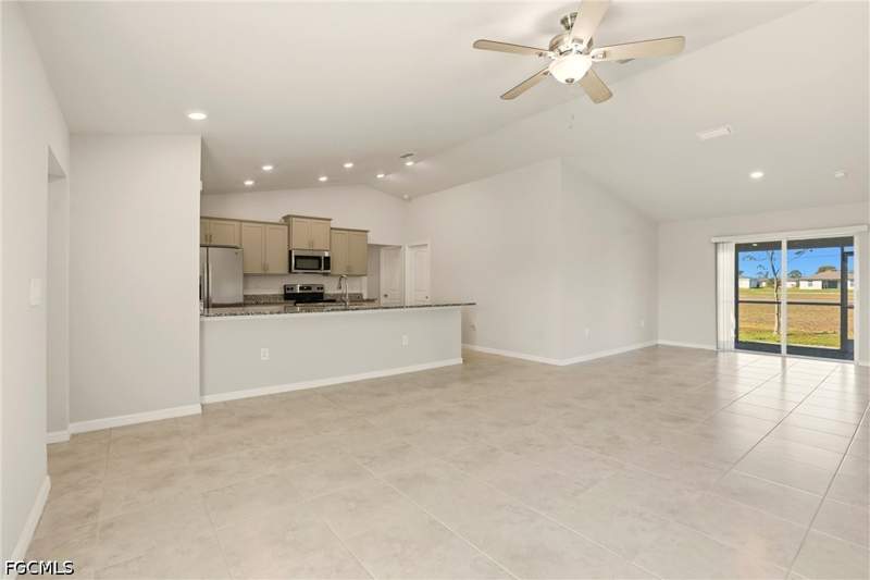 4 bedroom SingleFamilyResidence at 3600 NE 20th Pl, Cape Coral, Cape Coral — photo 5