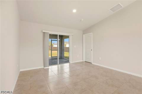 3600 NE 20th Pl, Cape Coral FL - photo 6 of 47
