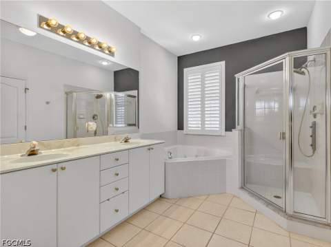 9030 Las Maderas Dr 201, Bonita Springs FL - photo 23 of 39