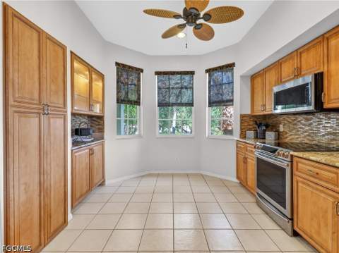 9030 Las Maderas Dr 201, Bonita Springs FL - photo 9 of 39