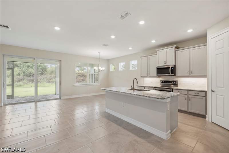 4 bedroom SingleFamilyResidence at 16921 Elkhorn Coral Dr, Coral Bay, North Fort Myers — photo 4