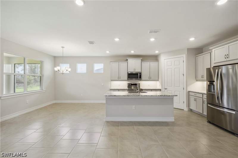 4 bedroom SingleFamilyResidence at 16921 Elkhorn Coral Dr, Coral Bay, North Fort Myers — photo 5