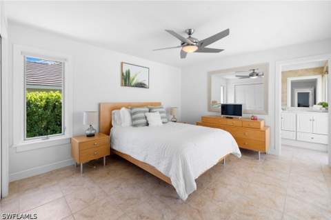 319 Pirates Bight, Naples FL - photo 21 of 26
