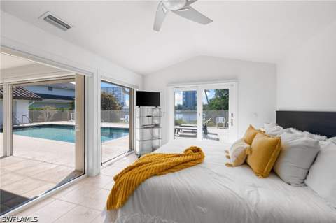 319 Pirates Bight, Naples FL - photo 7 of 26