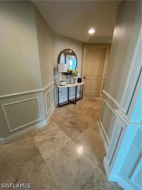 285 Grande Way 701, Naples FL - photo 16 of 20