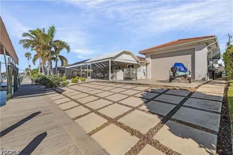 134 SW 53rd Ter, Cape Coral FL - photo 18 of 25