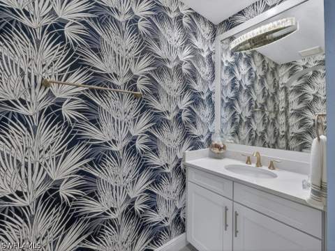 16371 Viansa Way 201, Naples FL - photo 20 of 43