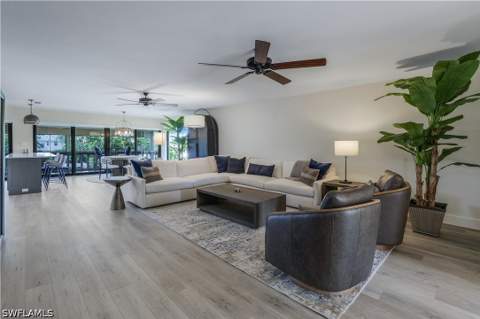 1390 Chesapeake Ave 1390, Naples FL - photo 11 of 50