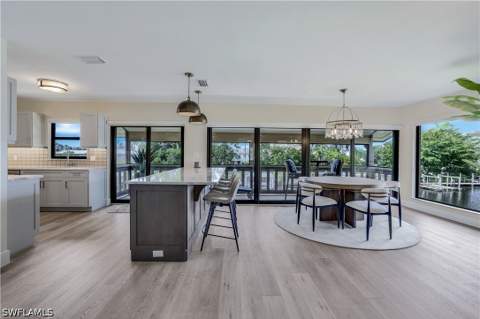 1390 Chesapeake Ave 1390, Naples FL - photo 14 of 50