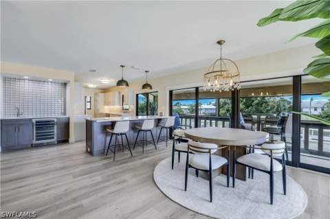 1390 Chesapeake Ave 1390, Naples FL - photo 16 of 50