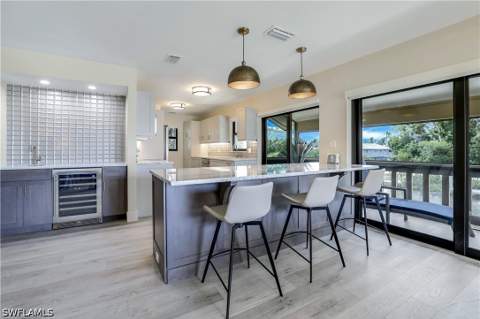 1390 Chesapeake Ave 1390, Naples FL - photo 18 of 50