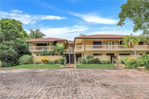 1390 Chesapeake Ave 1390, Naples FL - photo 6 of 50