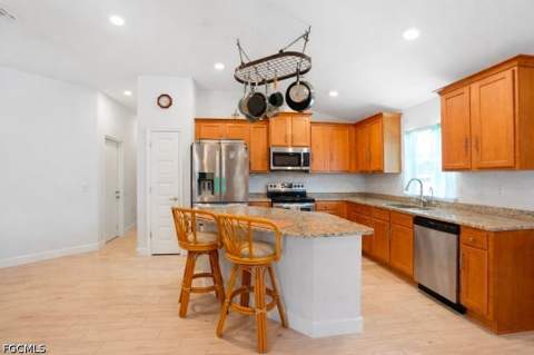 4210 Garden Blvd, Cape Coral FL - photo 11 of 50