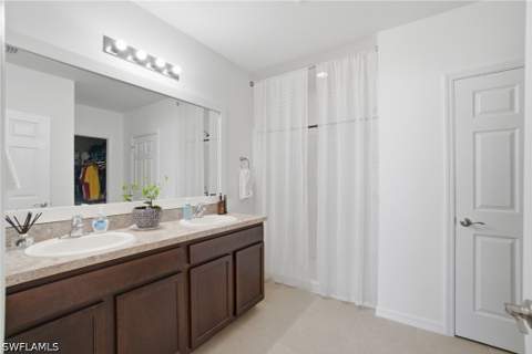 3422 Cancun Ct, Cape Coral FL - photo 16 of 39
