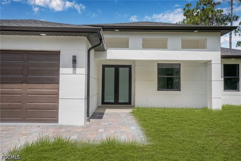 4 bedroom SingleFamilyResidence at 718 Bennington Dr, Lehigh Acres, Lehigh Acres — photo 2