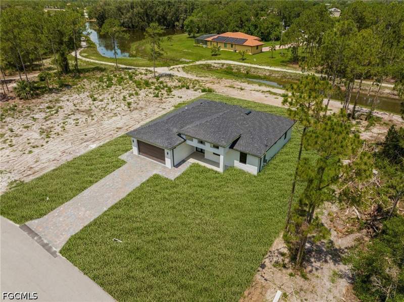 4 bedroom SingleFamilyResidence at 718 Bennington Dr, Lehigh Acres, Lehigh Acres — photo 4