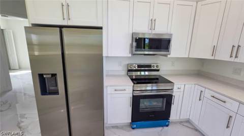 2915 28th St SW, Lehigh Acres FL - photo 8 of 21