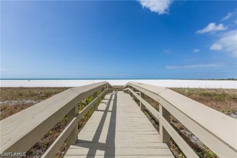 240 Seaview Ct 105, Marco Island FL - photo 14 of 16