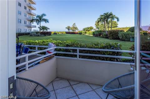 240 Seaview Ct 105, Marco Island FL - photo 8 of 16