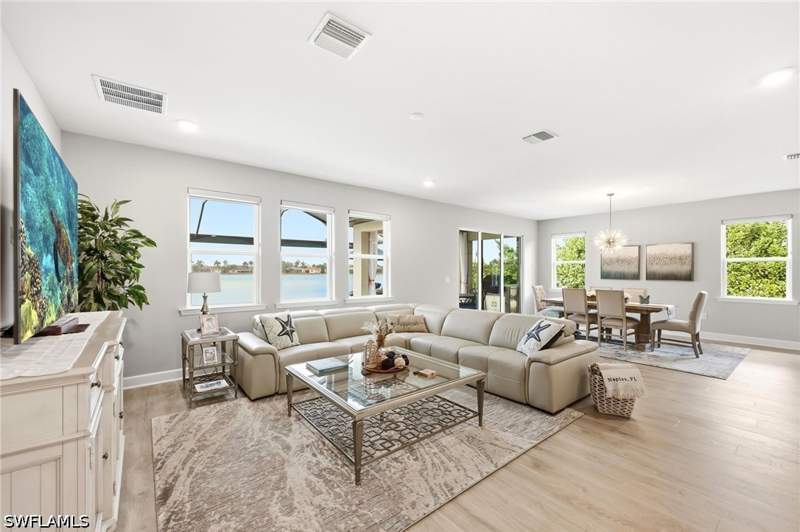 3 bedroom SingleFamilyResidence at 2094 Grove Dr, Valencia Lakes, Naples — photo 4