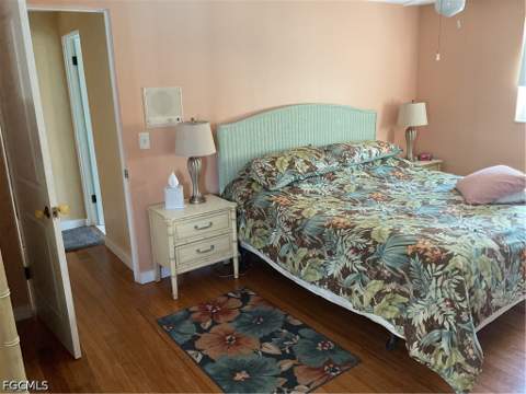 4617 Forest glen Dr, North Fort Myers FL - photo 13 of 27