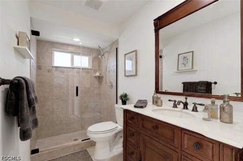 2562 SW 27th Pl, Cape Coral FL - photo 10 of 27