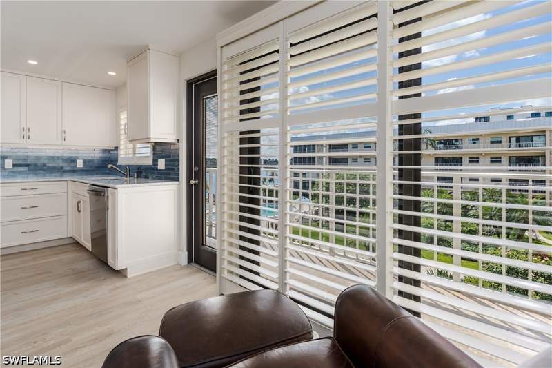 2 bedroom Condominium at 3450 Gulf Shore Blvd N 305, La Maison Club, Naples — photo 3