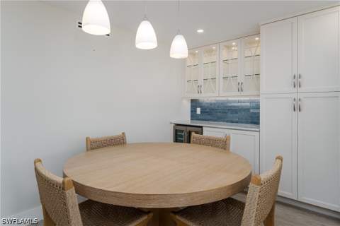 3450 Gulf Shore Blvd N 305, Naples FL - photo 7 of 43