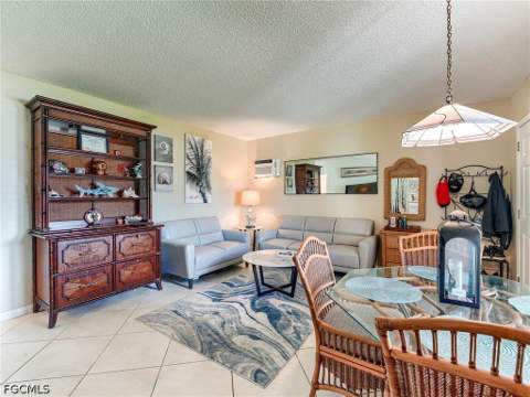 130 N Collier Blvd C5, Marco Island FL - photo 8 of 20