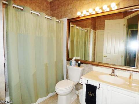 10018 Sky View Way 804, Fort Myers FL - photo 10 of 20
