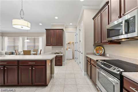 16040 Herons View Dr, Alva FL - photo 6 of 47