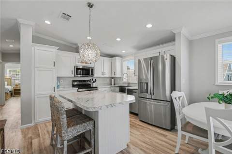 17770 Bryan Ct, Fort Myers Beach FL - photo 9 of 33