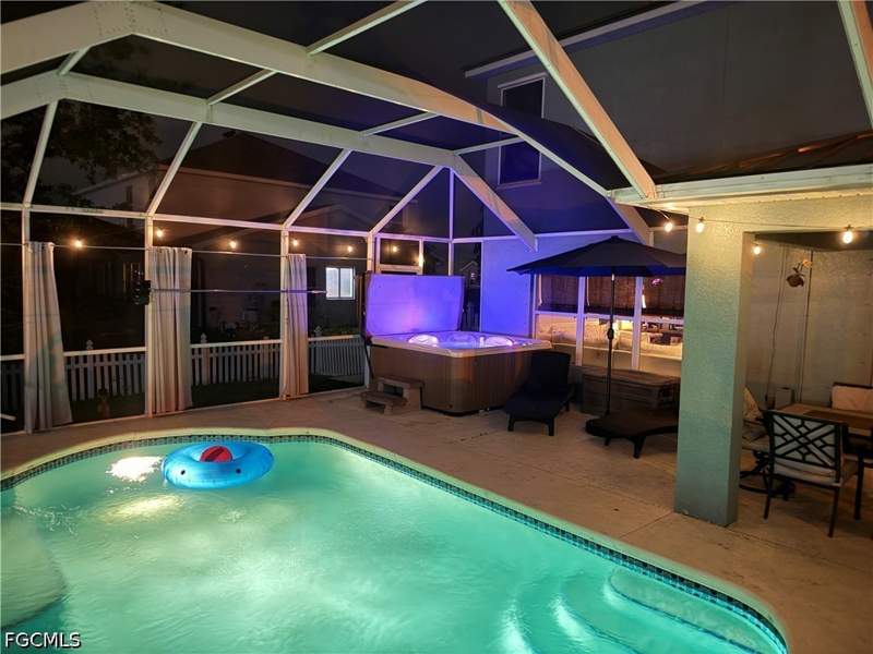 3 bedroom SingleFamilyResidence at 1422 NE 9th Ter, Cape Coral, Cape Coral — photo 2