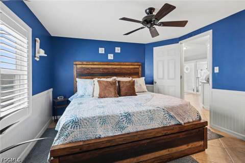 11111 Bayside Ln, Fort Myers Beach FL - photo 15 of 35
